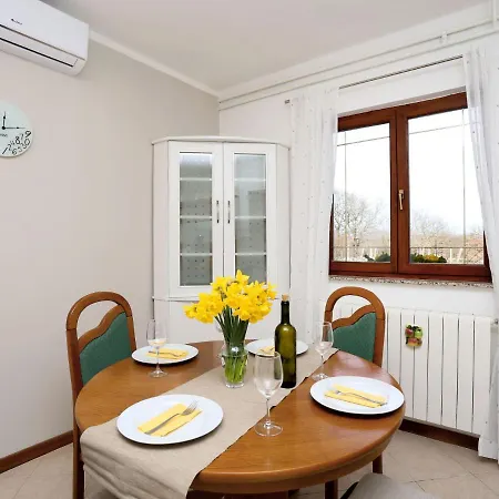 Anteo - Lbn383 By Interhome *